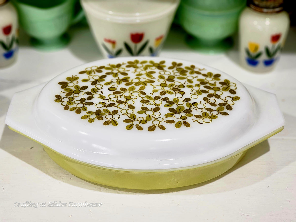 Vintage Pyrex Verde DividedCasserole and Lid – Hilde's Farmhouse