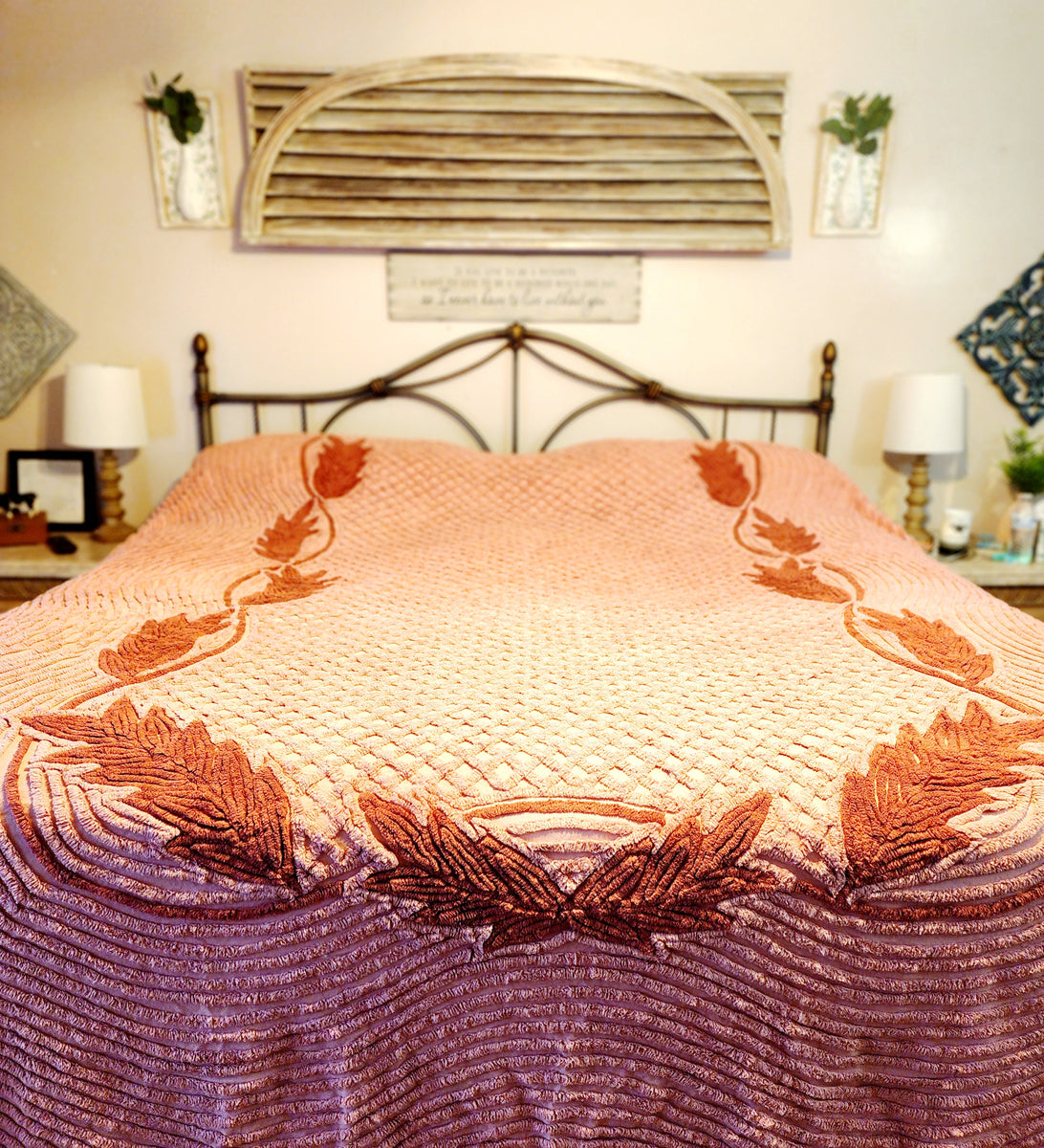 Vintage chenille sale bedspread