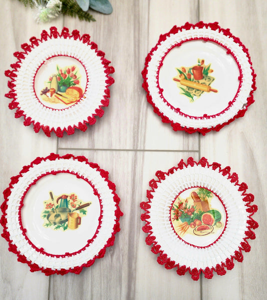 Set of 4 Vintage Plates with Crochet Holders