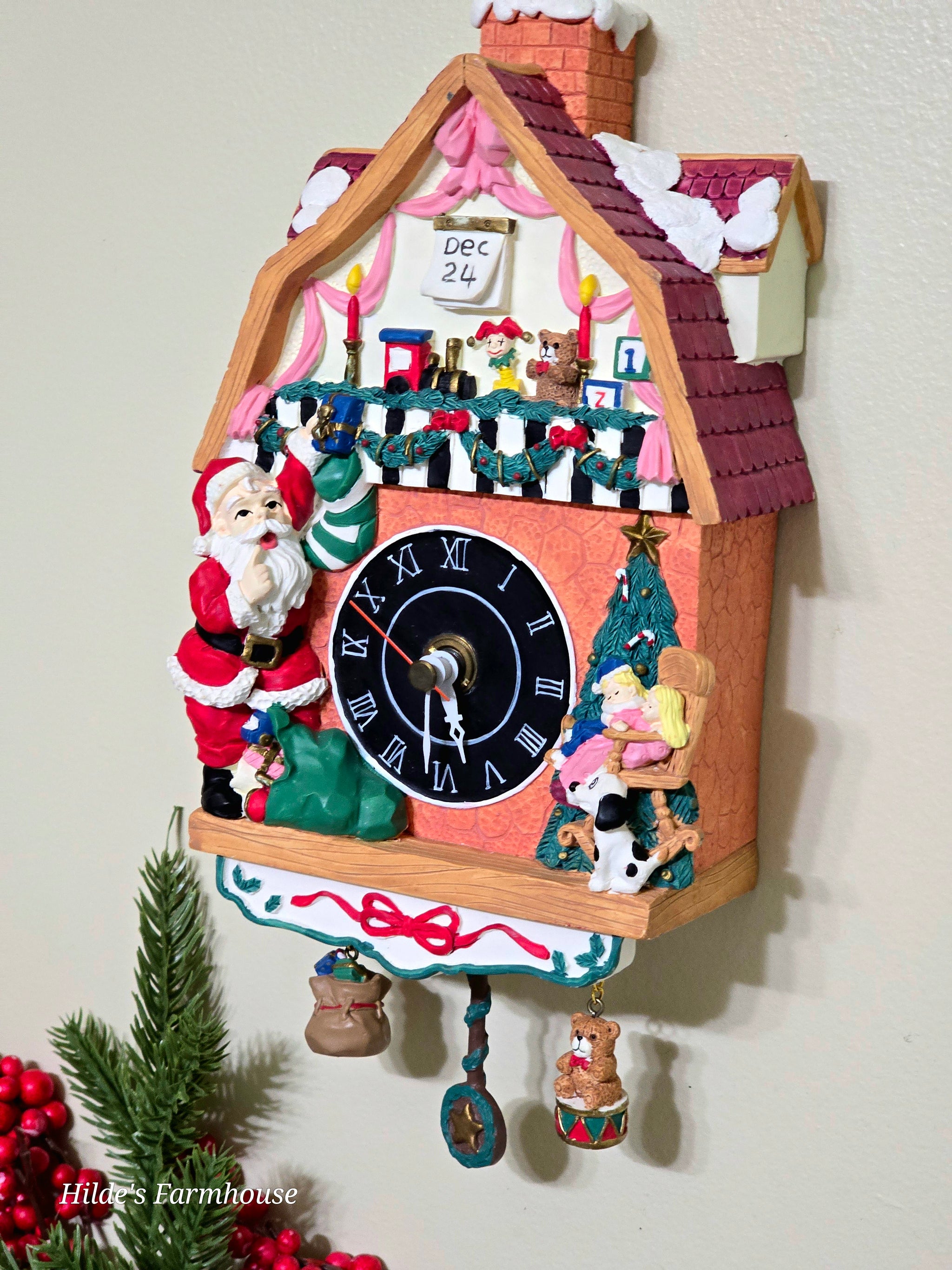 Vintage Musical Christmas Clock – Hilde's Farmhouse